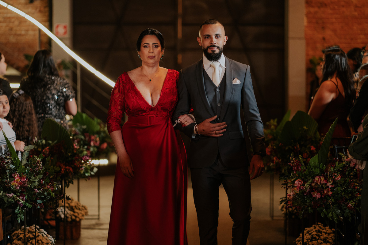 casamento, wedding, noiva, dia da noiva, bride, vestido de noiva, maquiagem de noiva, wedding dress, cerimônia de casamento, dia do noivo, madrinhas, padrinhos, wedding dress, making of, estacao 840, balada de casamento