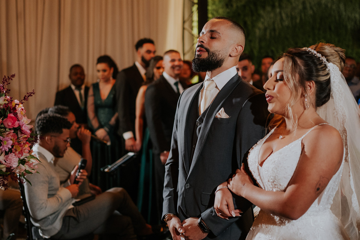 casamento, wedding, noiva, dia da noiva, bride, vestido de noiva, maquiagem de noiva, wedding dress, cerimônia de casamento, dia do noivo, madrinhas, padrinhos, wedding dress, making of, estacao 840, balada de casamento