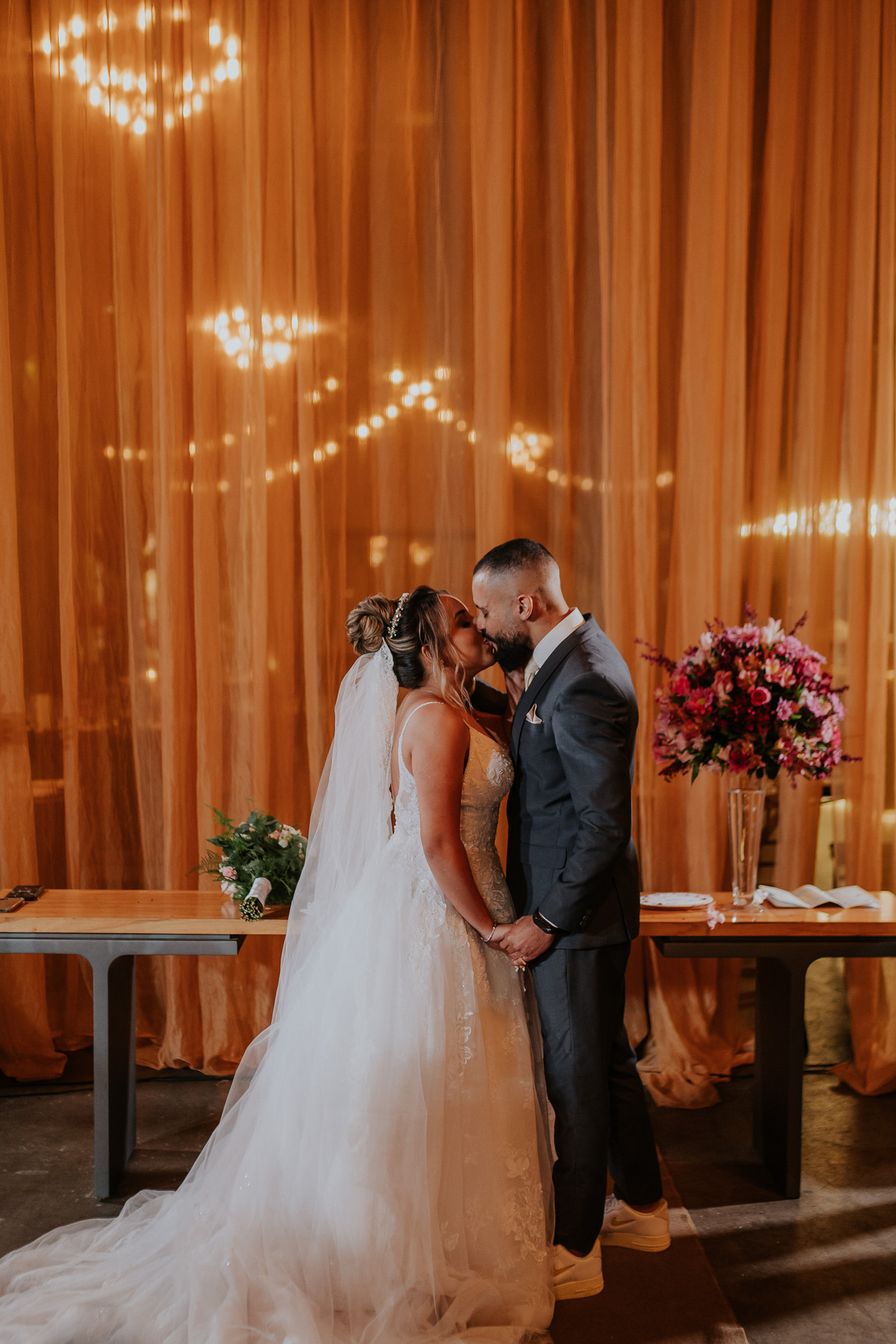 casamento, wedding, noiva, dia da noiva, bride, vestido de noiva, maquiagem de noiva, wedding dress, cerimônia de casamento, dia do noivo, madrinhas, padrinhos, wedding dress, making of, estacao 840, balada de casamento