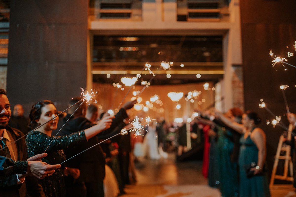 casamento, wedding, noiva, dia da noiva, bride, vestido de noiva, maquiagem de noiva, wedding dress, cerimônia de casamento, dia do noivo, madrinhas, padrinhos, wedding dress, making of, estacao 840, balada de casamento