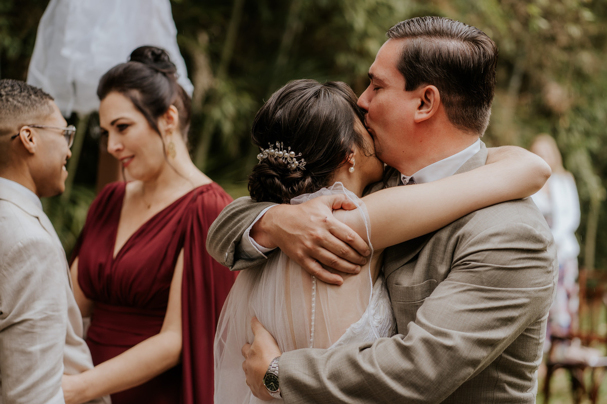 casamento, wedding, casamento no campo, casamento ao ar livre, cerimônia externa, dia da noiva, dia do noiva, casamento emocionante, dress, bride, wedding dresses, vestido de noiva, casamento interracial