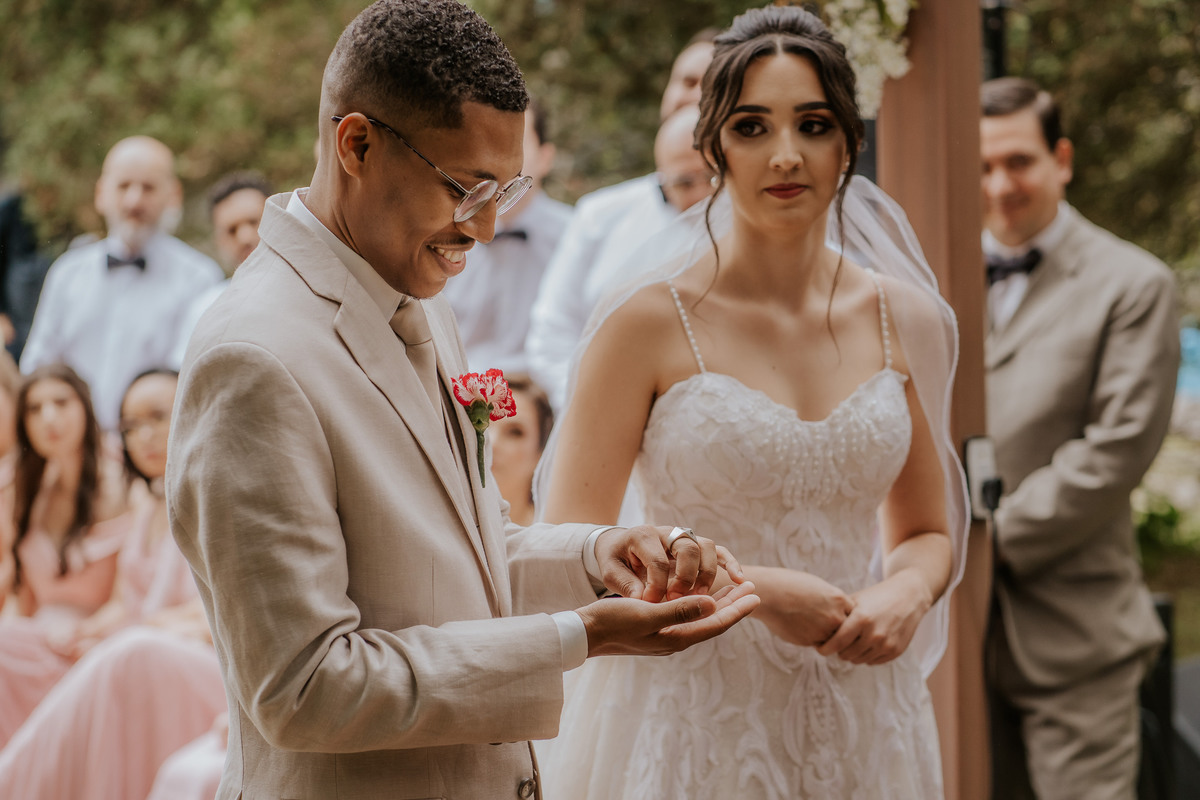 casamento, wedding, casamento no campo, casamento ao ar livre, cerimônia externa, dia da noiva, dia do noiva, casamento emocionante, dress, bride, wedding dresses, vestido de noiva, casamento interracial