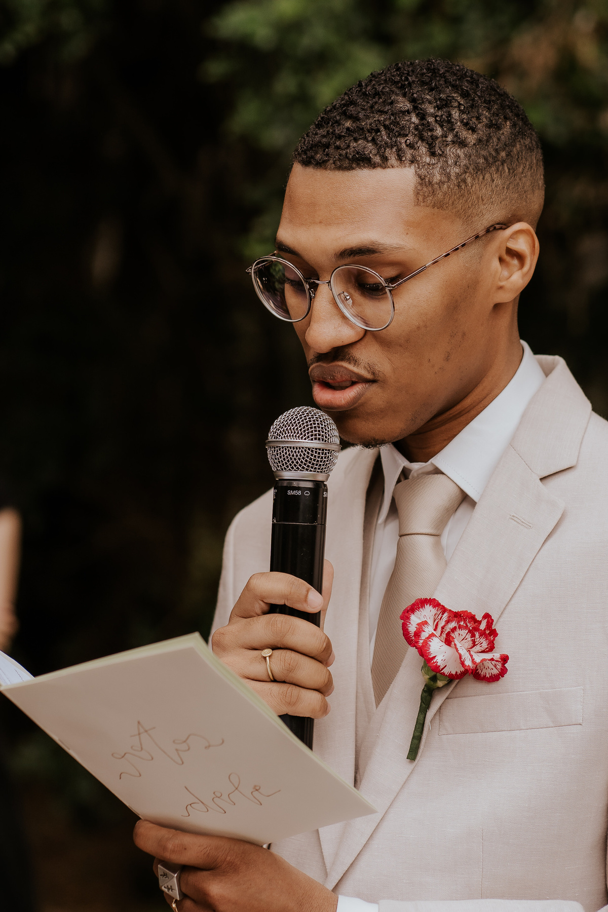 casamento, wedding, casamento no campo, casamento ao ar livre, cerimônia externa, dia da noiva, dia do noiva, casamento emocionante, dress, bride, wedding dresses, vestido de noiva, casamento interracial