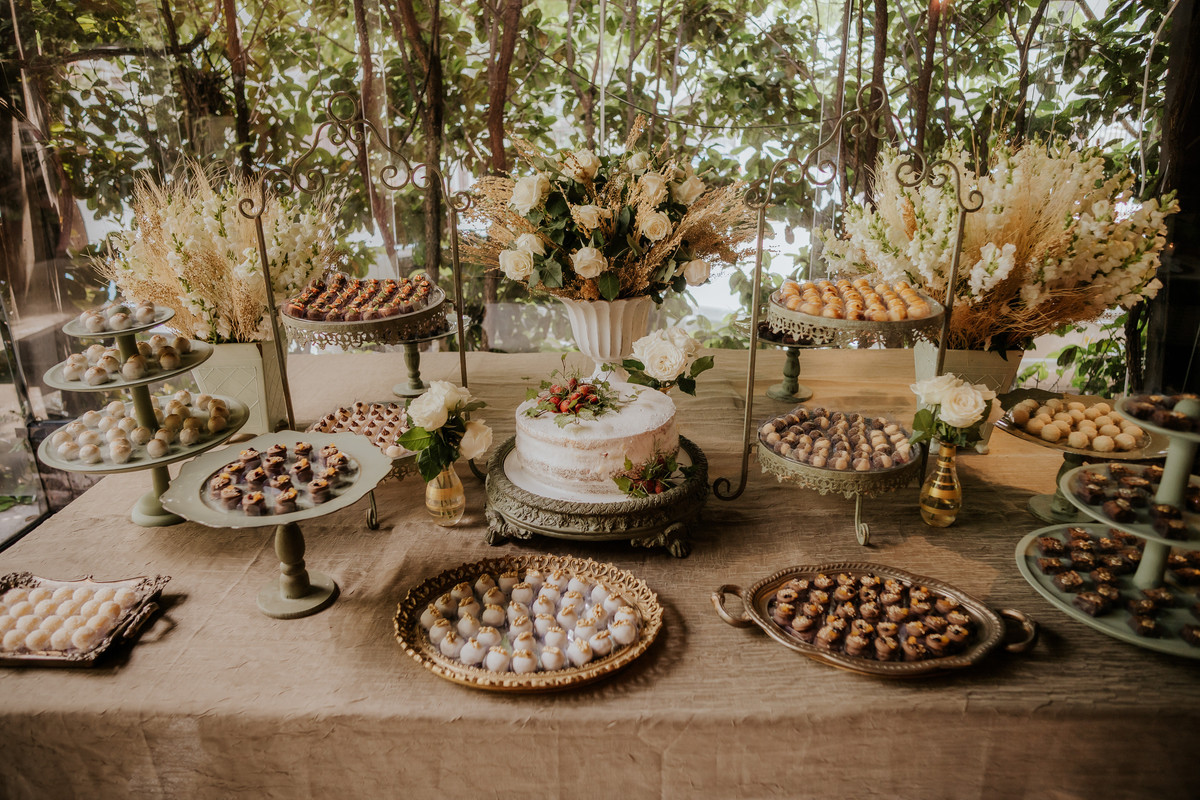 wedding, mini wedding, casamento, recepção em restaurante, casamento em restaurante, cerimômia em restaurante, veridiana pizzaria, bride, wedding bride, dia da noiva