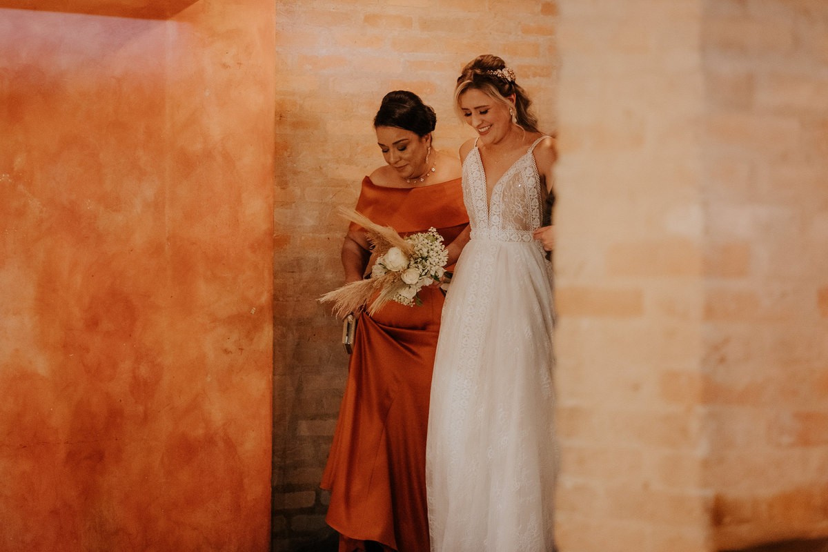 wedding, mini wedding, casamento, recepção em restaurante, casamento em restaurante, cerimômia em restaurante, veridiana pizzaria, bride, wedding bride, dia da noiva