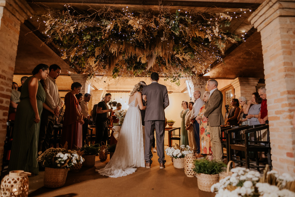 wedding, mini wedding, casamento, recepção em restaurante, casamento em restaurante, cerimômia em restaurante, veridiana pizzaria, bride, wedding bride, dia da noiva