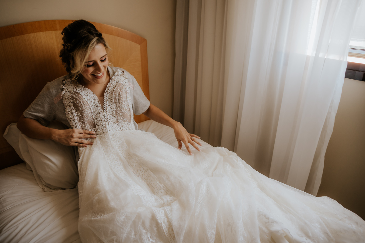 wedding, mini wedding, casamento, recepção em restaurante, casamento em restaurante, cerimômia em restaurante, veridiana pizzaria, bride, wedding bride, dia da noiva