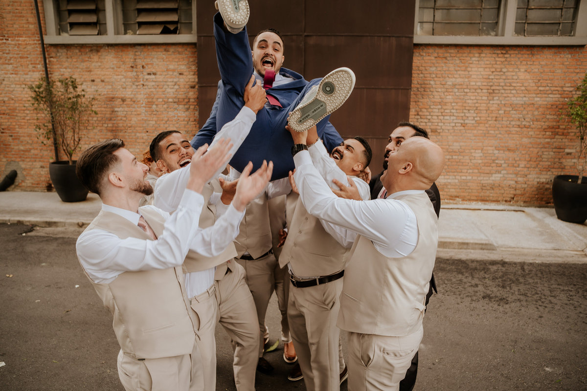 wedding, casamento, pre-wedding, pré-wedding, cerimônia religiosa, cerimônia em buffet, casamento em buffet, ensaio pós-casamento, ensaio industrial, fotos de noivos, noivos, estação 840, noivos cenário industrial