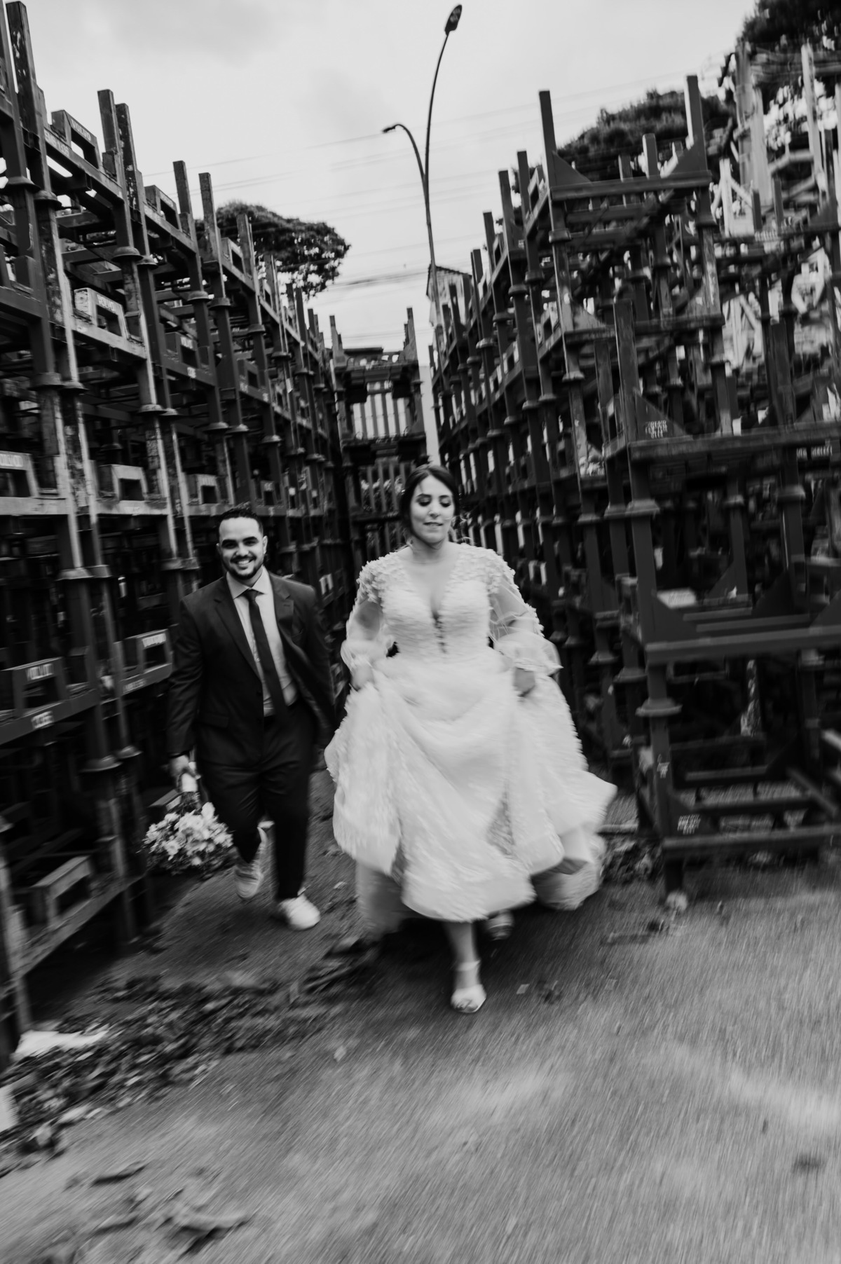 wedding, casamento, pre-wedding, pré-wedding, cerimônia religiosa, cerimônia em buffet, casamento em buffet, ensaio pós-casamento, ensaio industrial, fotos de noivos, noivos, estação 840, noivos cenário industrial