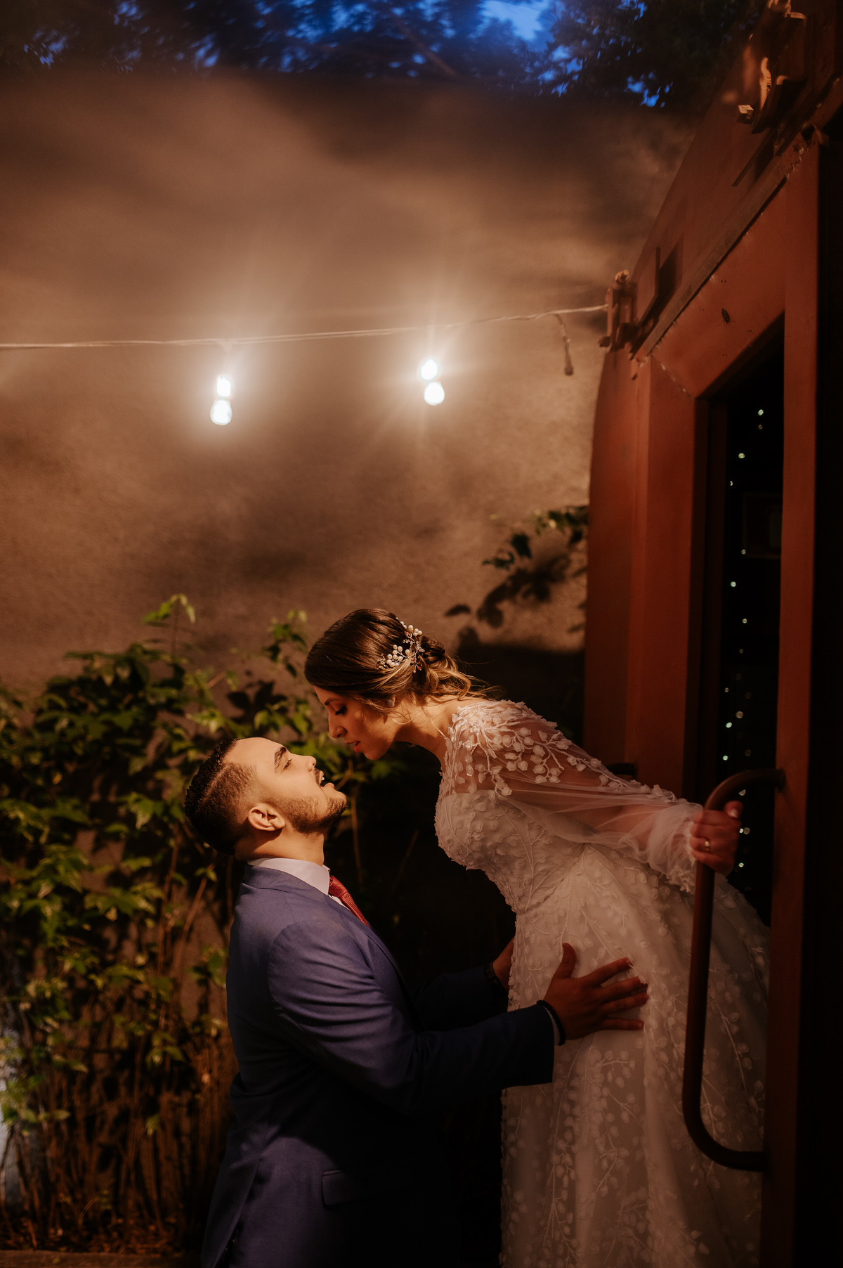 wedding, casamento, pre-wedding, pré-wedding, cerimônia religiosa, cerimônia em buffet, casamento em buffet, ensaio pós-casamento, ensaio industrial, fotos de noivos, noivos, estação 840, noivos cenário industrial