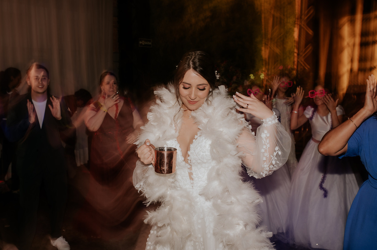 wedding, casamento, pre-wedding, pré-wedding, cerimônia religiosa, cerimônia em buffet, casamento em buffet, ensaio pós-casamento, ensaio industrial, fotos de noivos, noivos, estação 840, noivos cenário industrial