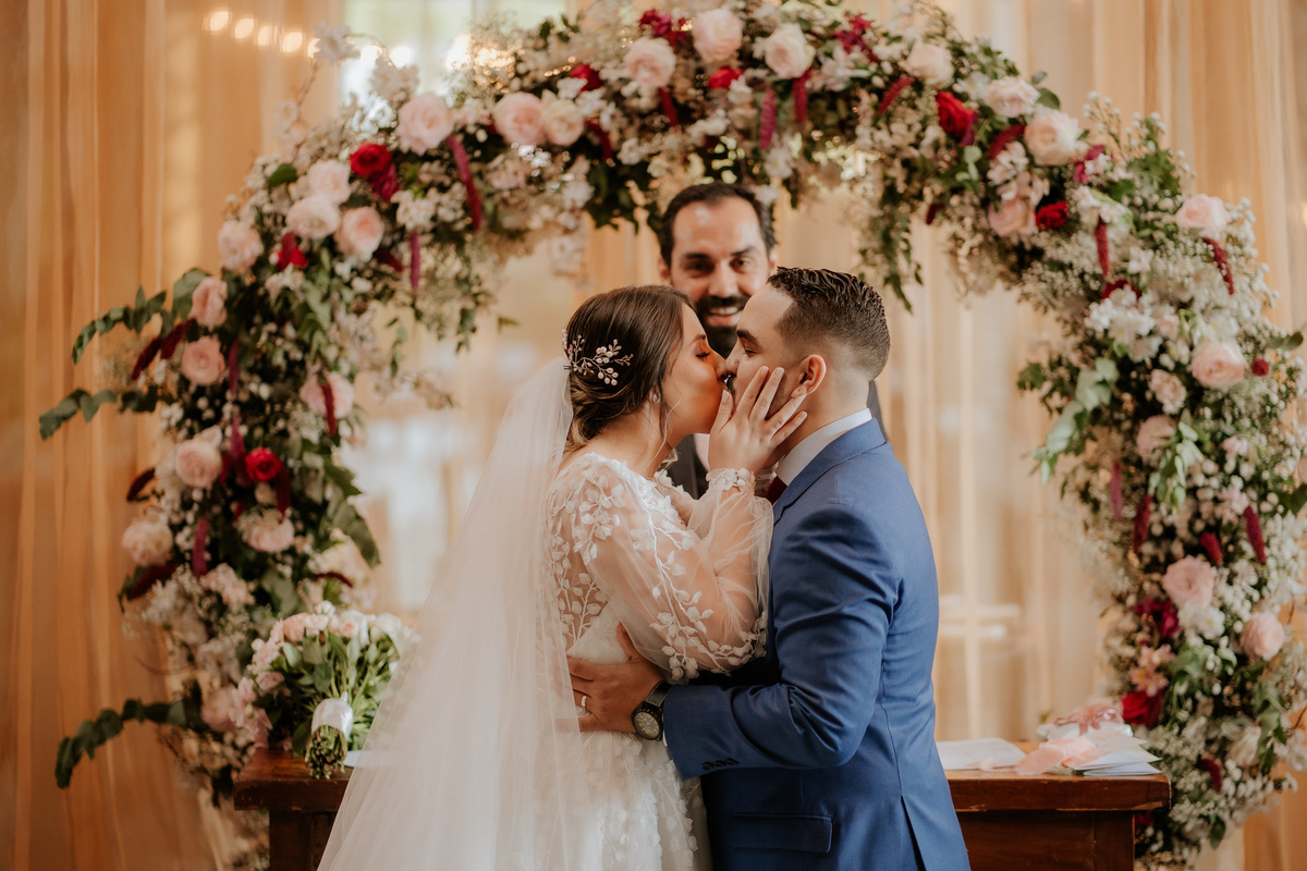 wedding, casamento, pre-wedding, pré-wedding, cerimônia religiosa, cerimônia em buffet, casamento em buffet, ensaio pós-casamento, ensaio industrial, fotos de noivos, noivos, estação 840, noivos cenário industrial