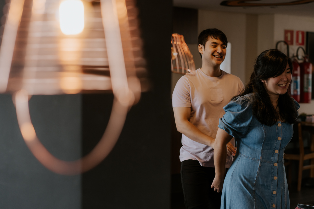 ensaio, prewedding, pré-wedding, wedding, casamento, ensaio fotográfico, ensaio fotográfico de casal, ensaio de foto, ensaio de foto de casal, noivos, foto de noivos, farol santander, casal oriental, fotos de casal oriental, ensaio fotográfico em sp