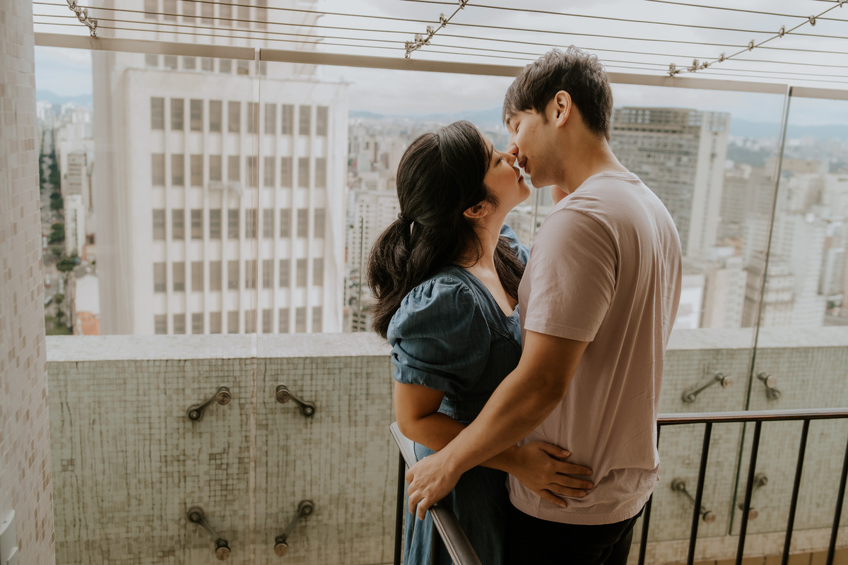 ensaio, prewedding, pré-wedding, wedding, casamento, ensaio fotográfico, ensaio fotográfico de casal, ensaio de foto, ensaio de foto de casal, noivos, foto de noivos, farol santander, casal oriental, fotos de casal oriental, ensaio fotográfico em sp