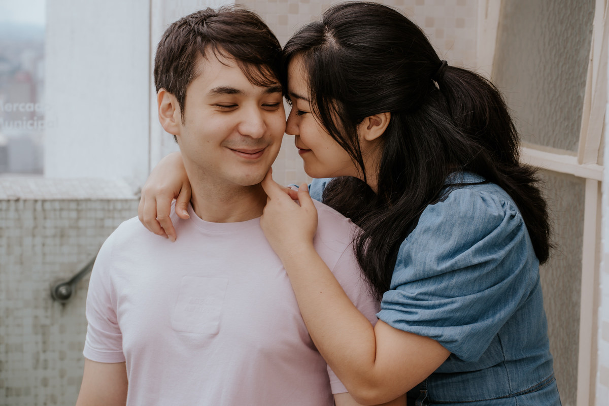 ensaio, prewedding, pré-wedding, wedding, casamento, ensaio fotográfico, ensaio fotográfico de casal, ensaio de foto, ensaio de foto de casal, noivos, foto de noivos, farol santander, casal oriental, fotos de casal oriental, ensaio fotográfico em sp