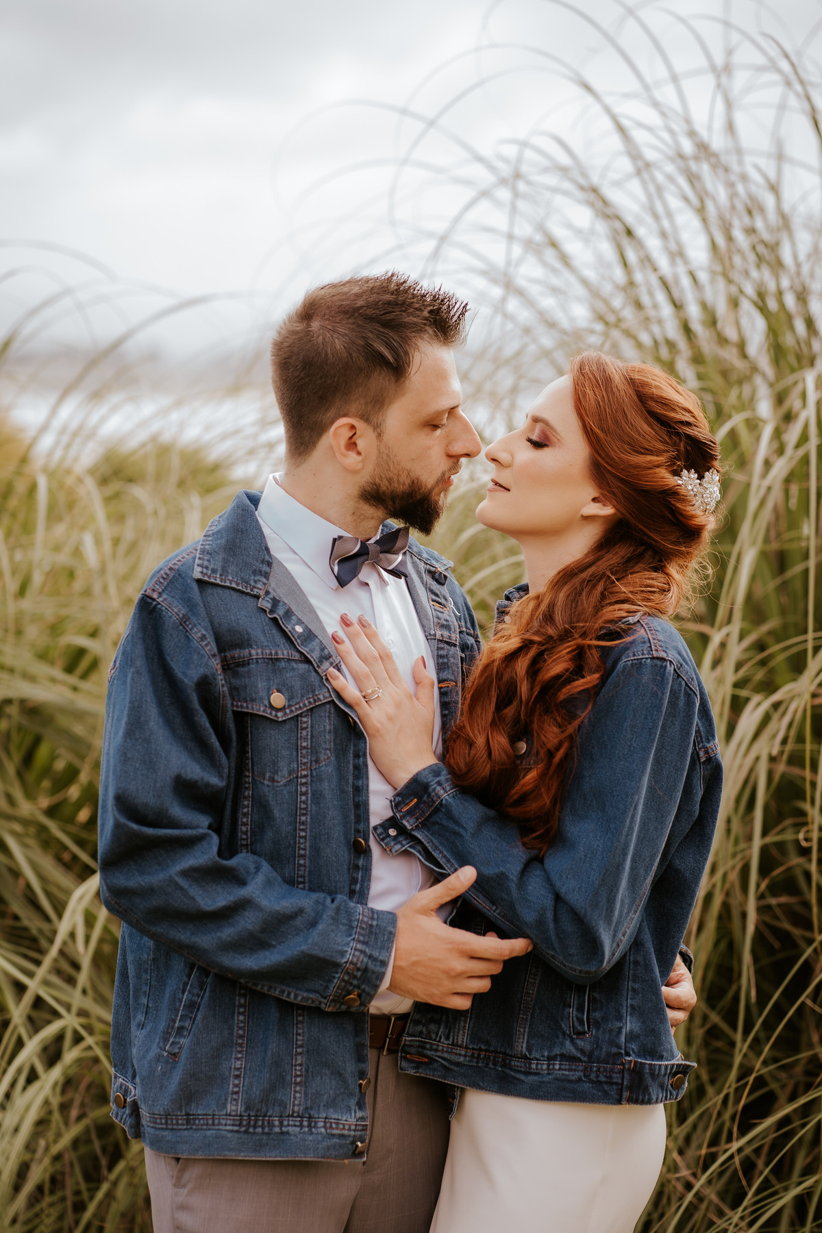 casamento no campo, casamento ao ar livre, cerimônia externa, dia da noiva, casamento emocionante, dress, bride, wedding dresses, vestido de noiva, sapato de noiva sem salto, chez bisutti club med, wedding, casamento, foto de casamento