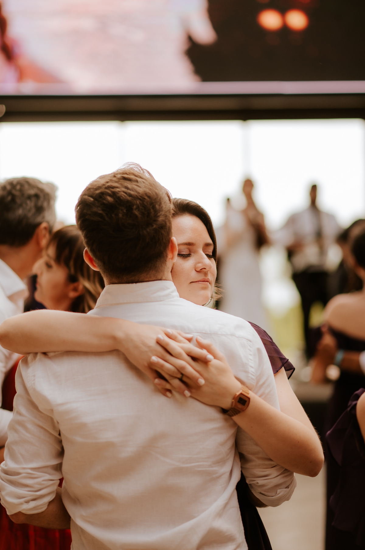 casamento no campo, casamento ao ar livre, cerimônia externa, dia da noiva, casamento emocionante, dress, bride, wedding dresses, vestido de noiva, sapato de noiva sem salto, chez bisutti club med, wedding, casamento, foto de casamento