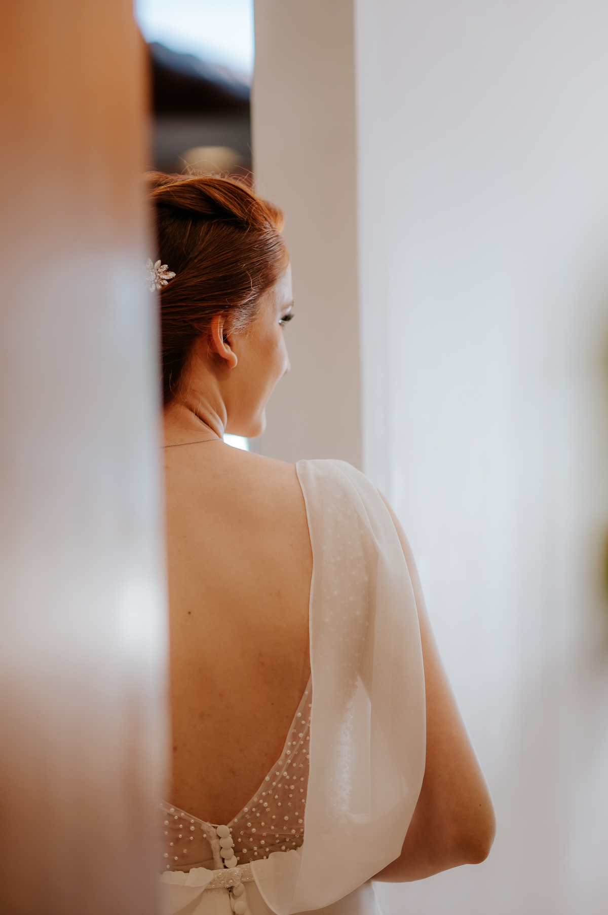 casamento no campo, casamento ao ar livre, cerimônia externa, dia da noiva, casamento emocionante, dress, bride, wedding dresses, vestido de noiva, sapato de noiva sem salto, chez bisutti club med, wedding, casamento, foto de casamento