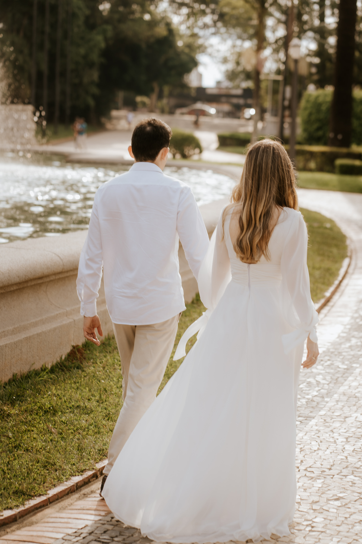 pre-wedding, prewedding, ensaio de casal, ensaio de foto de casal, ensaio fotográfico de casal, ensaio de fotos de noivos, noivos, foto de casamento, fotografia de casamento, fotos de casal no museu do ipiranga, museu do ipiranga