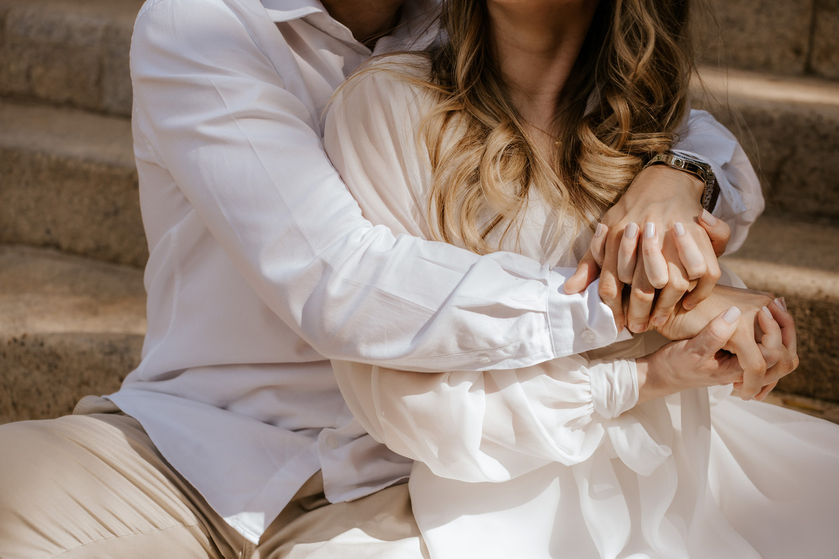 pre-wedding, prewedding, ensaio de casal, ensaio de foto de casal, ensaio fotográfico de casal, ensaio de fotos de noivos, noivos, foto de casamento, fotografia de casamento, fotos de casal no museu do ipiranga, museu do ipiranga