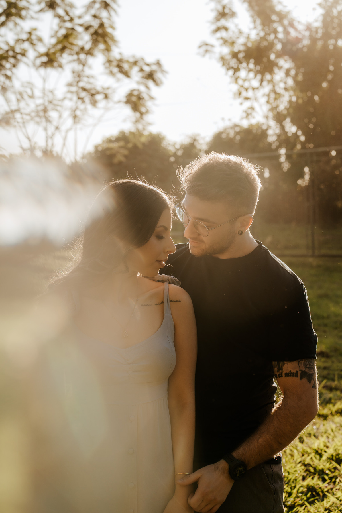 wedding, prewedding, pre-wedding, casamento, ensaio de casal, ensaio fotográfico de casal, ensaio fotográfico de noivos, noivos, noiva, anel de noivado, fotos de casal, ensaio fotográfico em holambra, fotos em holambra