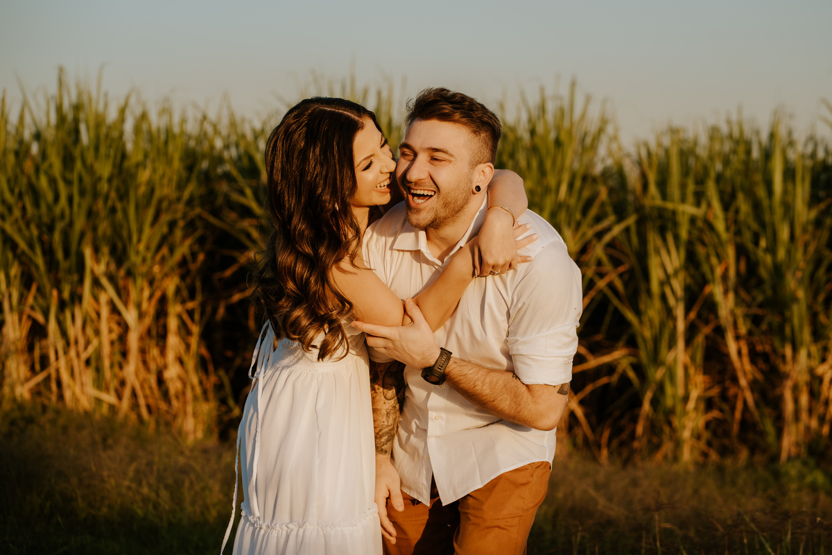 wedding, prewedding, pre-wedding, casamento, ensaio de casal, ensaio fotográfico de casal, ensaio fotográfico de noivos, noivos, noiva, anel de noivado, fotos de casal, ensaio fotográfico em holambra, fotos em holambra