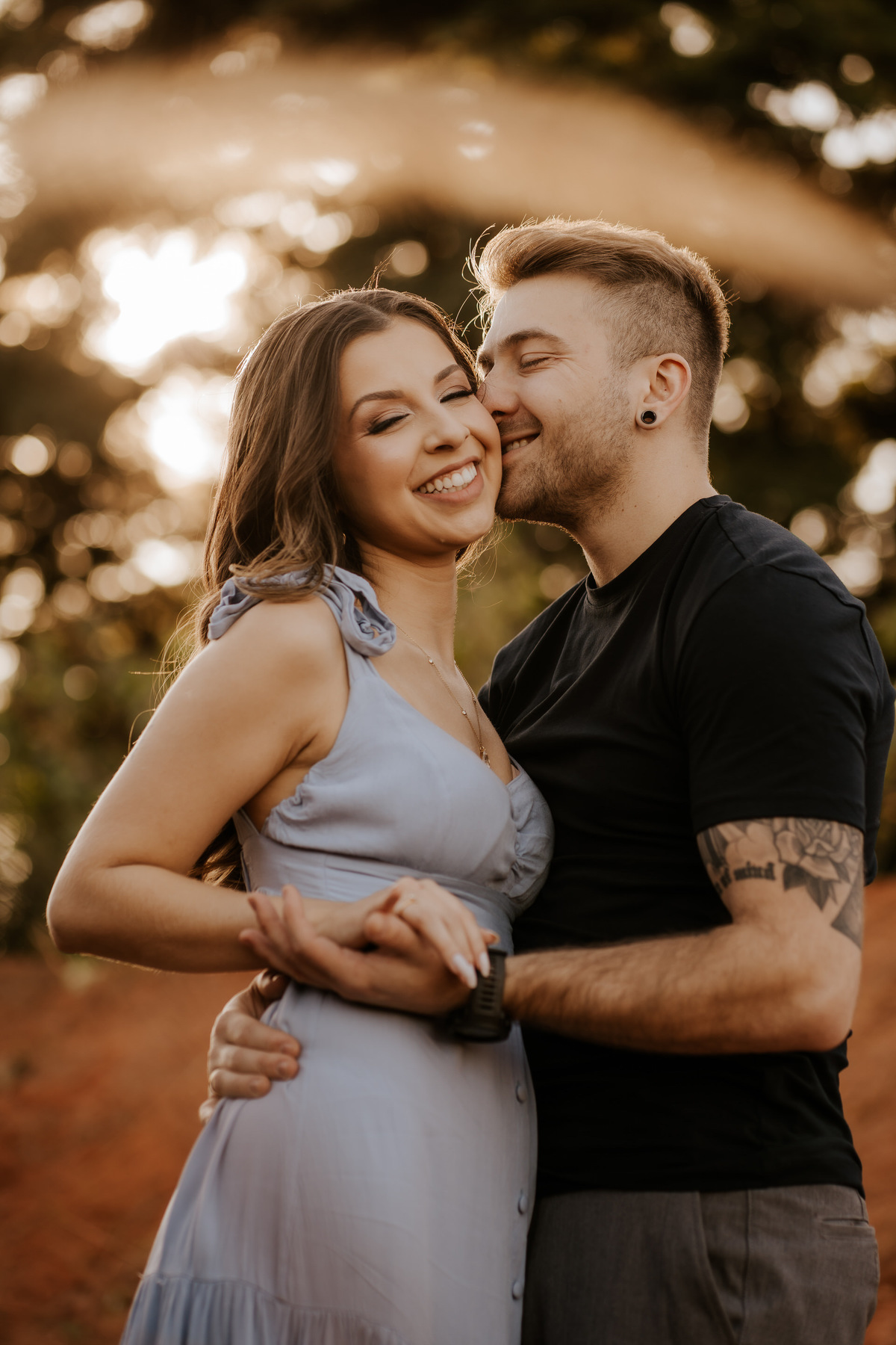 wedding, prewedding, pre-wedding, casamento, ensaio de casal, ensaio fotográfico de casal, ensaio fotográfico de noivos, noivos, noiva, anel de noivado, fotos de casal, ensaio fotográfico em holambra, fotos em holambra