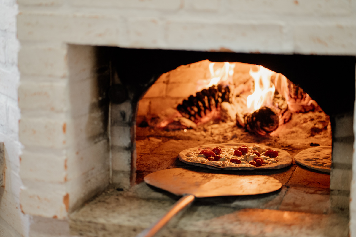 wedding, wedding folk, casamento, casamento folk, casamento rústico, ritual das fitas, handfasting, estilo folk, casamento criativo, casamento original, casamento externo, casamento no campo, campo de eucalípto, casa ventura