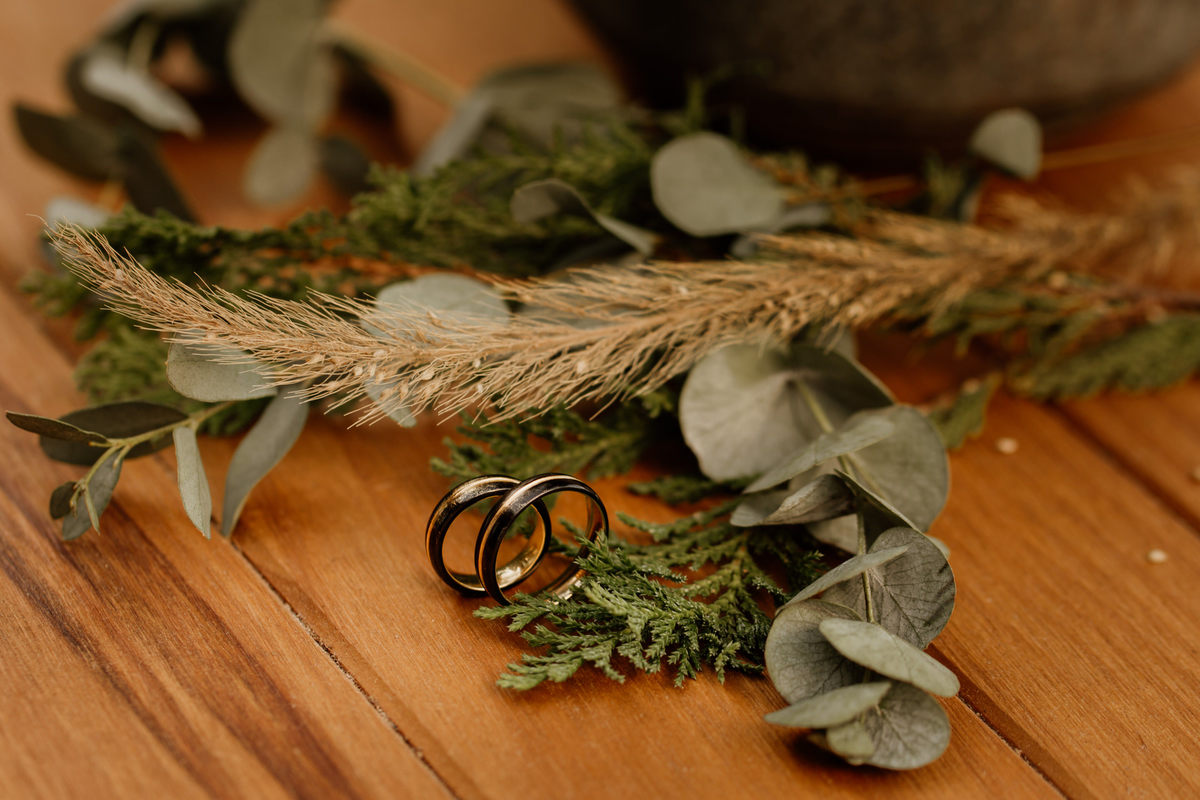 wedding, wedding folk, casamento, casamento folk, casamento rústico, ritual das fitas, handfasting, estilo folk, casamento criativo, casamento original, casamento externo, casamento no campo, campo de eucalípto, casa ventura