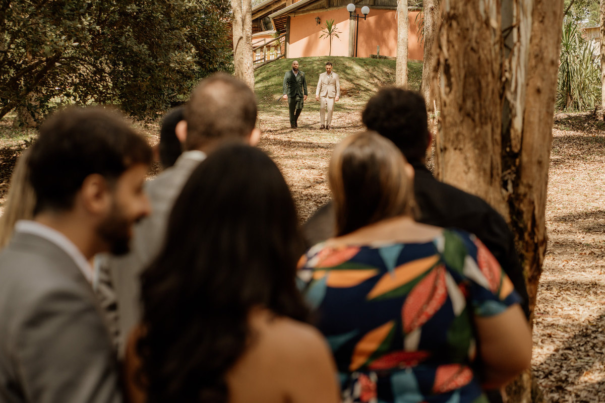 wedding, wedding folk, casamento, casamento folk, casamento rústico, ritual das fitas, handfasting, estilo folk, casamento criativo, casamento original, casamento externo, casamento no campo, campo de eucalípto, casa ventura