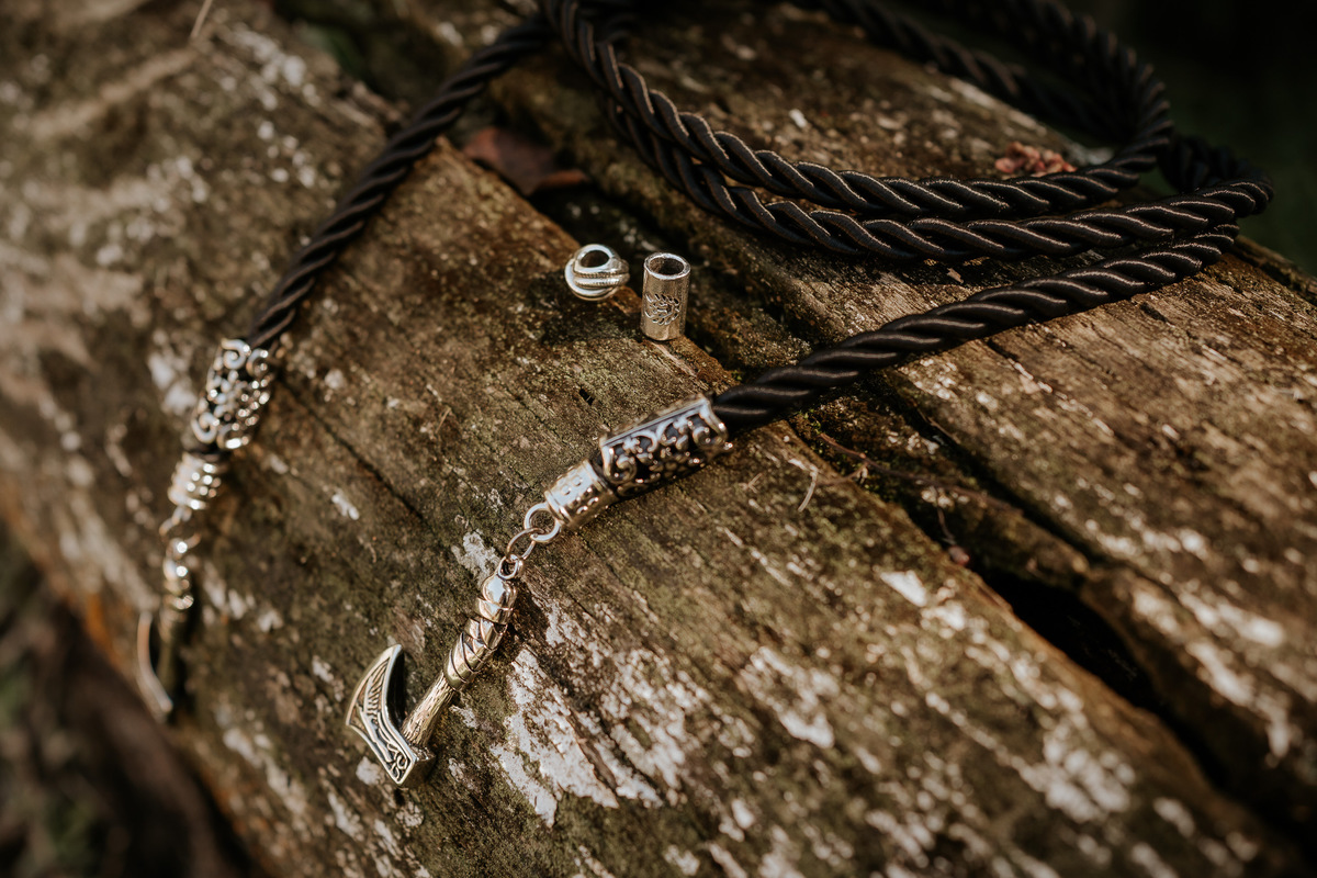 wedding, wedding folk, casamento, casamento folk, casamento rústico, ritual das fitas, handfasting, estilo folk, casamento criativo, casamento original, casamento externo, casamento no campo, campo de eucalípto, casa ventura