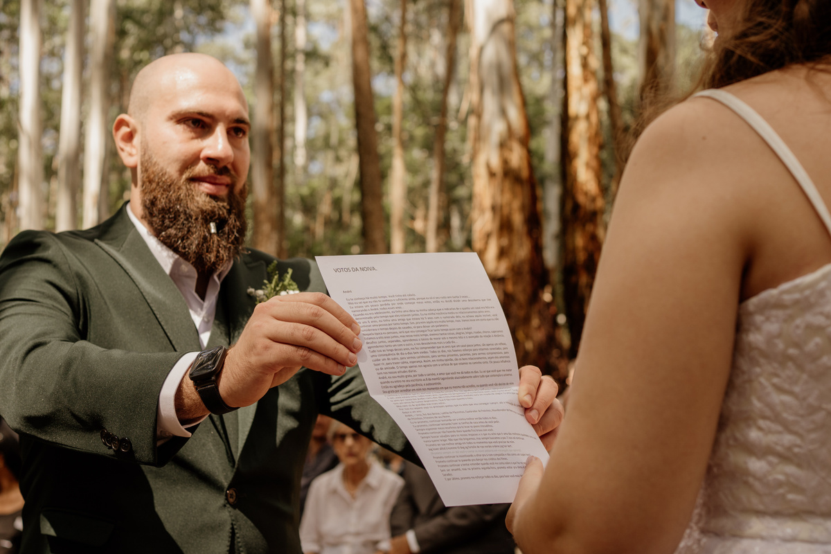 wedding, wedding folk, casamento, casamento folk, casamento rústico, ritual das fitas, handfasting, estilo folk, casamento criativo, casamento original, casamento externo, casamento no campo, campo de eucalípto, casa ventura