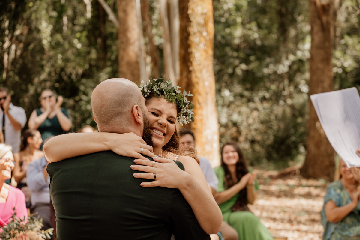 wedding, wedding folk, casamento, casamento folk, casamento rústico, ritual das fitas, handfasting, estilo folk, casamento criativo, casamento original, casamento externo, casamento no campo, campo de eucalípto, casa ventura
