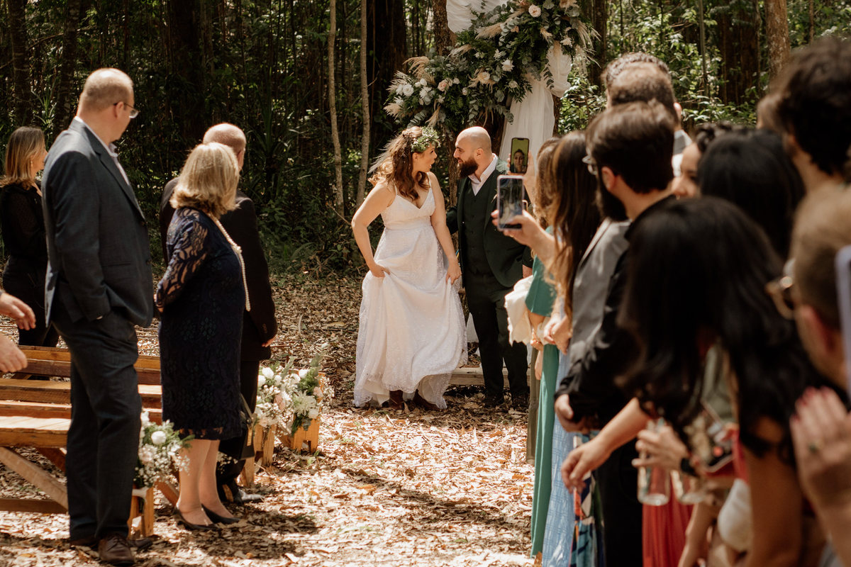 wedding, wedding folk, casamento, casamento folk, casamento rústico, ritual das fitas, handfasting, estilo folk, casamento criativo, casamento original, casamento externo, casamento no campo, campo de eucalípto, casa ventura