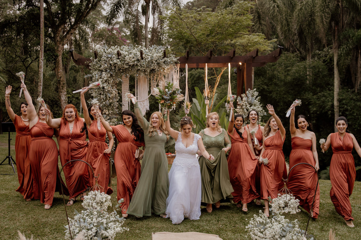 casamento, wedding, noiva, dia da noiva, bride, vestido de noiva, maquiagem de noiva, cerimônia de casamento, dia do noivo, casamento externo, casamento no campo, recanto flor da vila, dança dos noivos