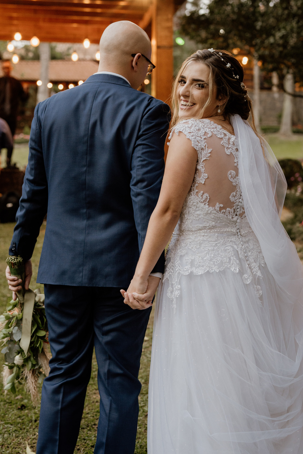 casamento, wedding, noiva, dia da noiva, bride, vestido de noiva, maquiagem de noiva, cerimônia de casamento, dia do noivo, casamento externo, casamento no campo, recanto flor da vila, dança dos noivos