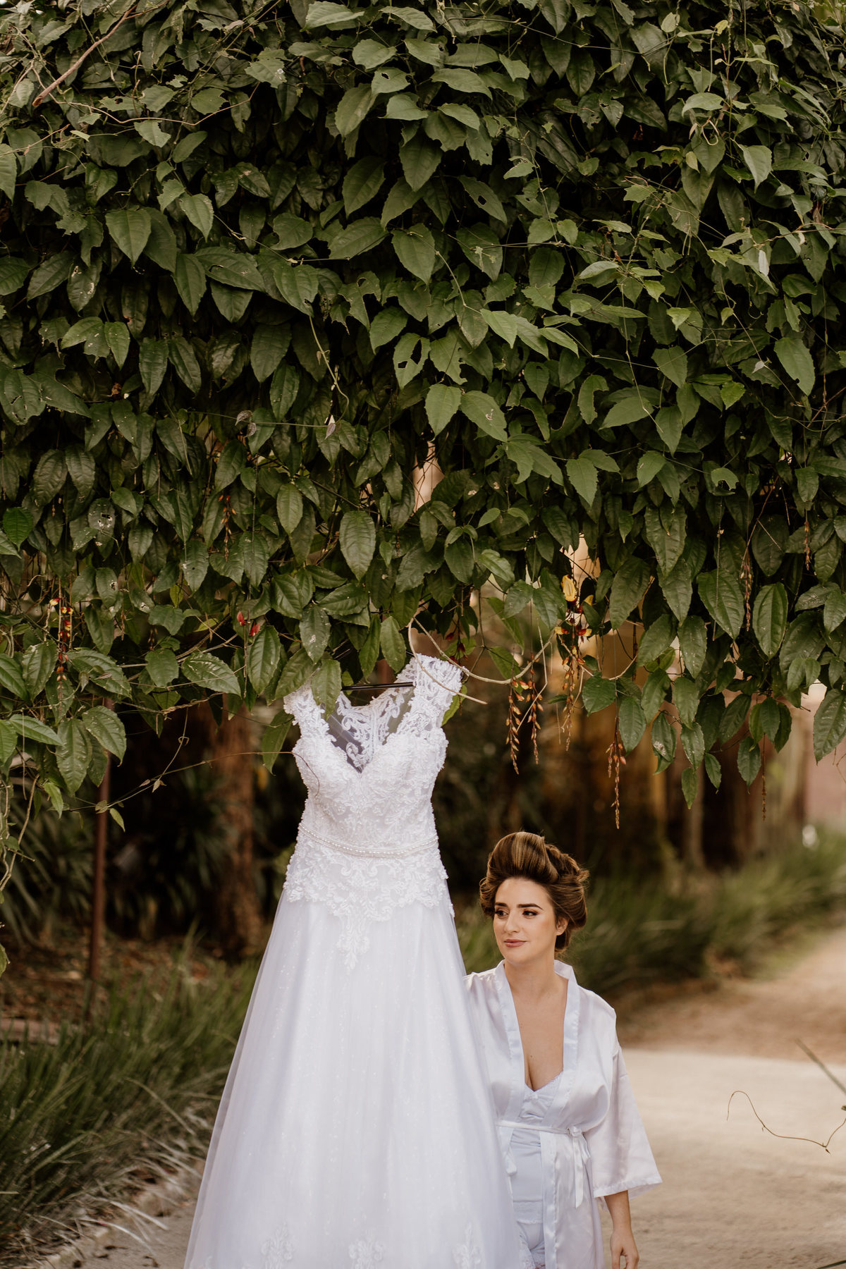 casamento, wedding, noiva, dia da noiva, bride, vestido de noiva, maquiagem de noiva, cerimônia de casamento, dia do noivo, casamento externo, casamento no campo, recanto flor da vila, dança dos noivos