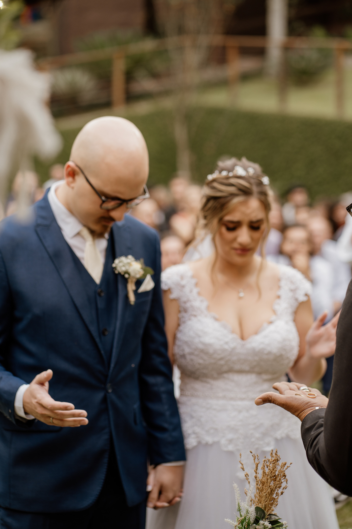 casamento, wedding, noiva, dia da noiva, bride, vestido de noiva, maquiagem de noiva, cerimônia de casamento, dia do noivo, casamento externo, casamento no campo, recanto flor da vila, dança dos noivos