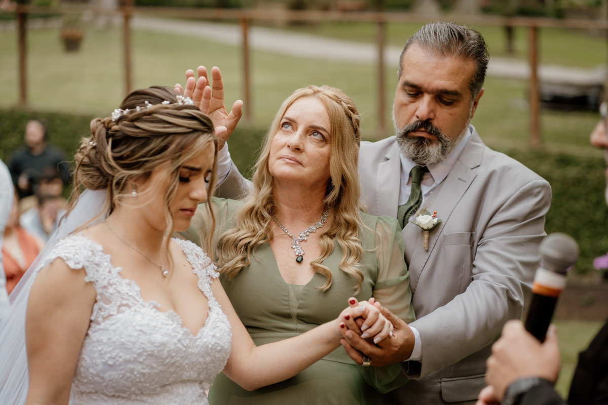 casamento, wedding, noiva, dia da noiva, bride, vestido de noiva, maquiagem de noiva, cerimônia de casamento, dia do noivo, casamento externo, casamento no campo, recanto flor da vila, dança dos noivos
