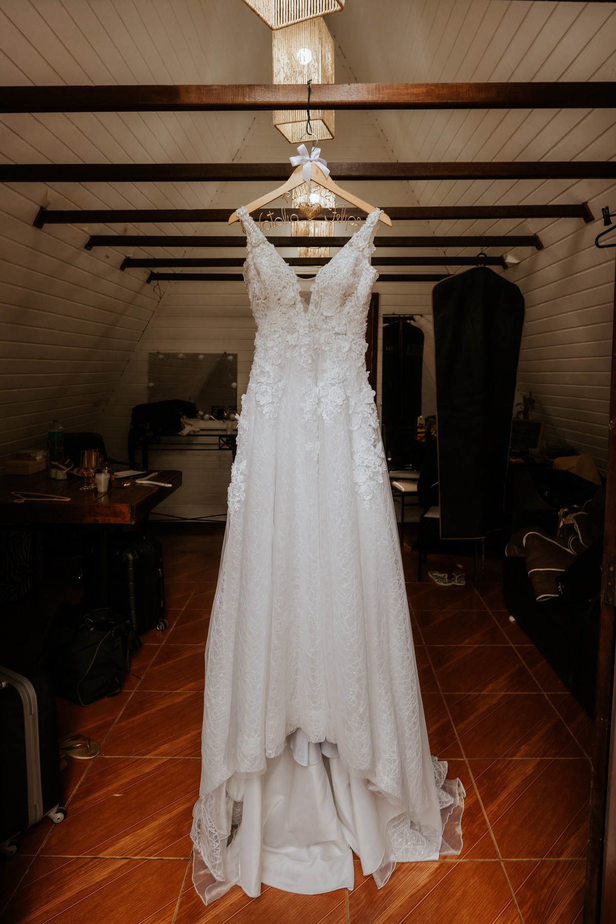 casamento, wedding, noiva, dia da noiva, bride, vestido de noiva, maquiagem de noiva, cerimônia de casamento, dia do noivo, casamento externo, casamento no campo, espaço la forêt, madrinhas