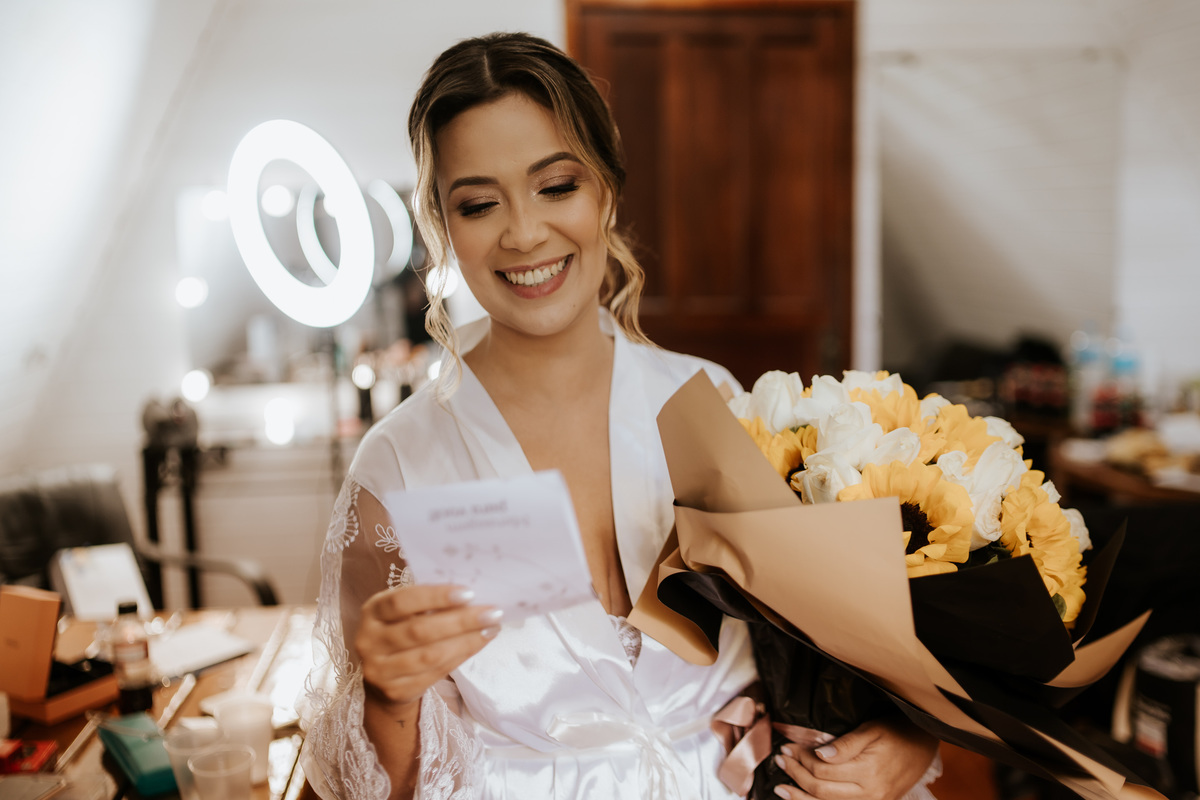 casamento, wedding, noiva, dia da noiva, bride, vestido de noiva, maquiagem de noiva, cerimônia de casamento, dia do noivo, casamento externo, casamento no campo, espaço la forêt, madrinhas