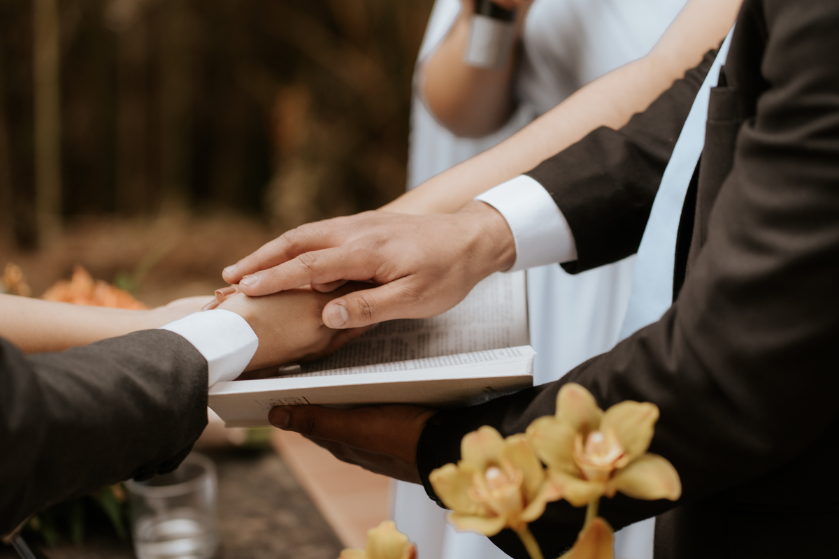 casamento, wedding, noiva, dia da noiva, bride, vestido de noiva, maquiagem de noiva, cerimônia de casamento, dia do noivo, casamento externo, casamento no campo, espaço la forêt, madrinhas