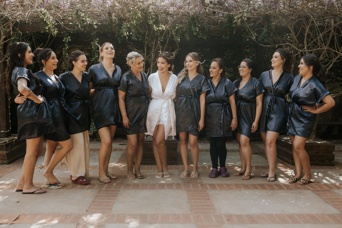 casamento, wedding, noiva, dia da noiva, bride, vestido de noiva, maquiagem de noiva, cerimônia de casamento, dia do noivo, casamento externo, casamento no campo, espaço la forêt, madrinhas