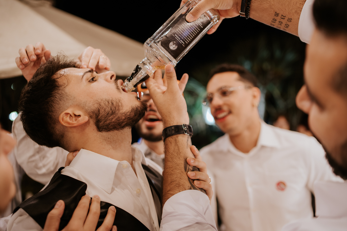 casamento, wedding, noiva, dia da noiva, bride, vestido de noiva, maquiagem de noiva, cerimônia de casamento, dia do noivo, casamento externo, casamento no campo, espaço la forêt, madrinhas