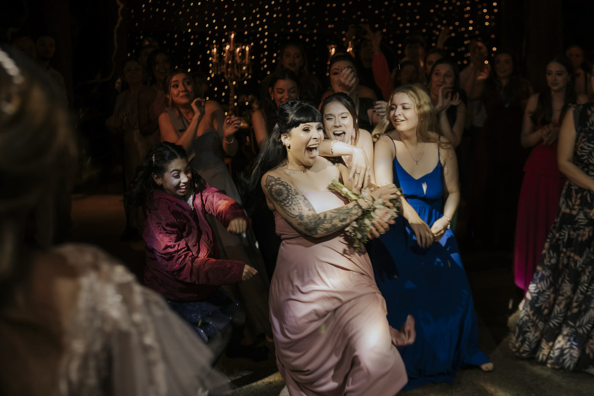 casamento, wedding, noiva, dia da noiva, bride, vestido de noiva, maquiagem de noiva, cerimônia de casamento, dia do noivo, sítio são jorge, casamento temático, disney, casamento tema disney