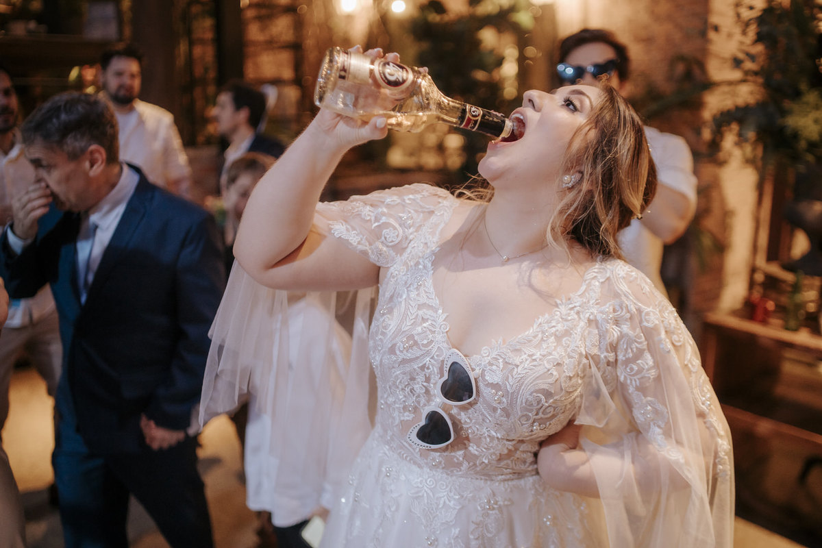 casamento, wedding, noiva, dia da noiva, bride, vestido de noiva, maquiagem de noiva, cerimônia de casamento, dia do noivo, sítio são jorge, casamento temático, disney, casamento tema disney