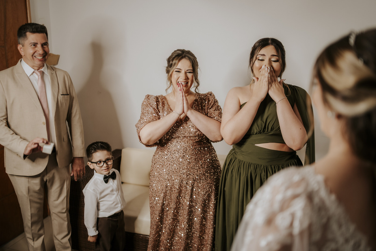 casamento, wedding, noiva, dia da noiva, bride, vestido de noiva, maquiagem de noiva, cerimônia de casamento, dia do noivo, sítio são jorge, casamento temático, disney, casamento tema disney