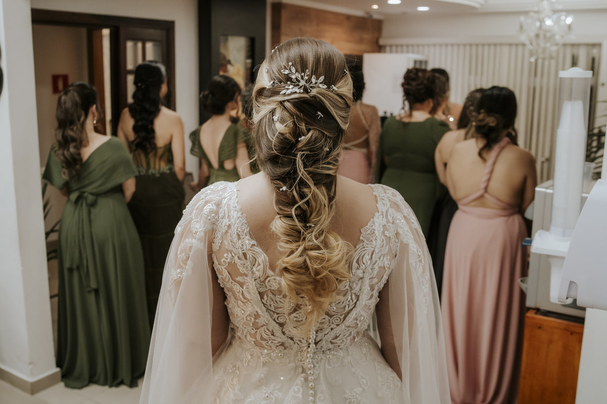 casamento, wedding, noiva, dia da noiva, bride, vestido de noiva, maquiagem de noiva, cerimônia de casamento, dia do noivo, sítio são jorge, casamento temático, disney, casamento tema disney