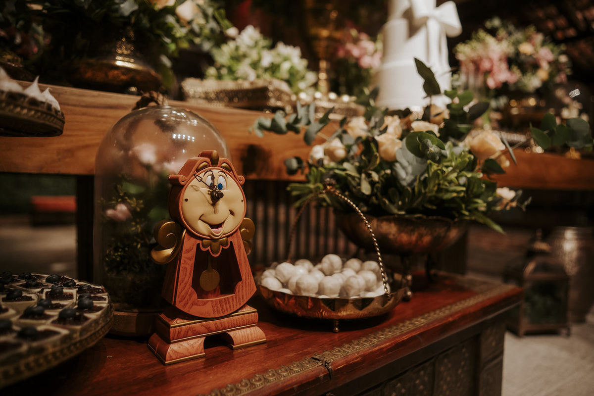 casamento, wedding, noiva, dia da noiva, bride, vestido de noiva, maquiagem de noiva, cerimônia de casamento, dia do noivo, sítio são jorge, casamento temático, disney, casamento tema disney