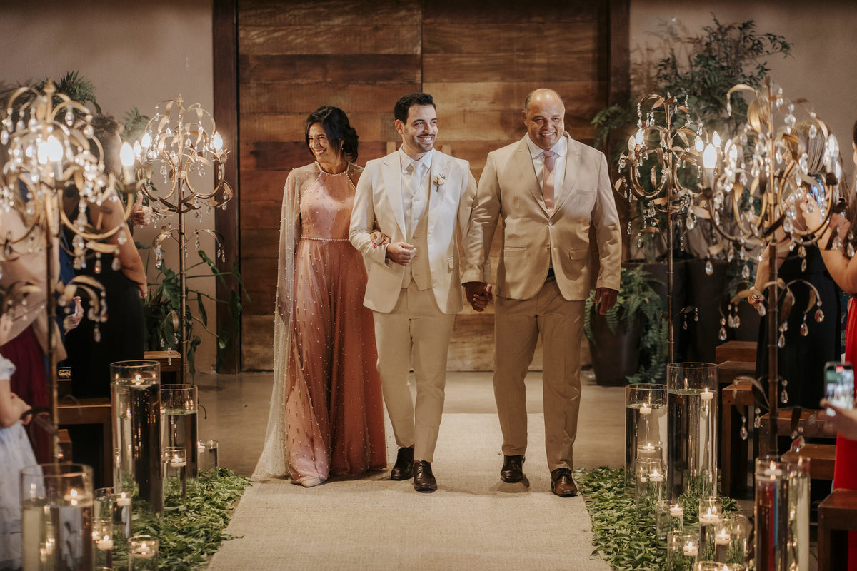 casamento, wedding, noiva, dia da noiva, bride, vestido de noiva, maquiagem de noiva, cerimônia de casamento, dia do noivo, sítio são jorge, casamento temático, disney, casamento tema disney